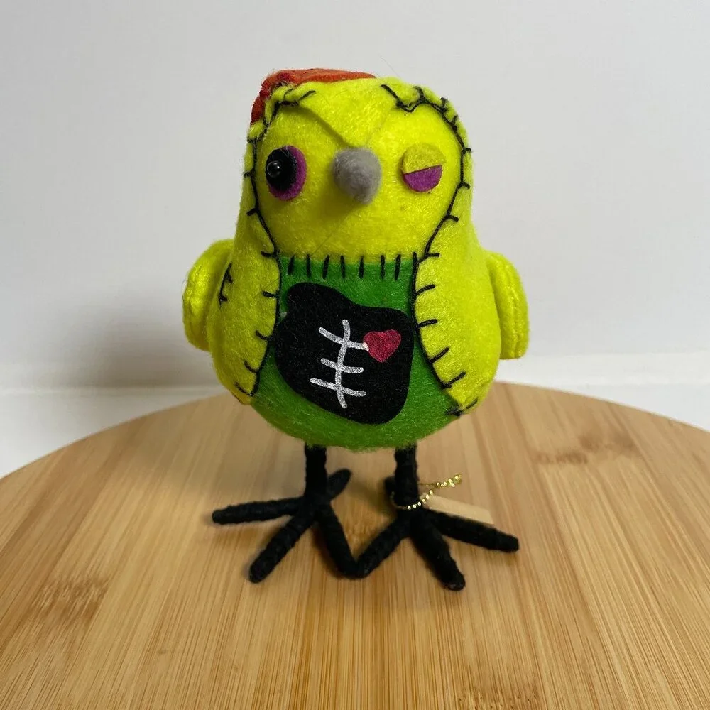 Target 2017 Hyde & EEK! Featherly Friends STITCH Halloween Frankenstein Bird HTF